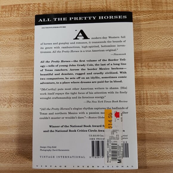 All The Pretty Horses Cormac McCarthy  (Vintage International) (Paperback)  1993 - Picture 2 of 11
